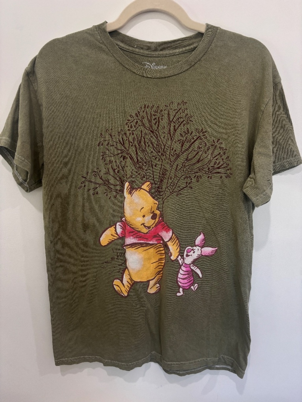 NWOT Disney Winnie the Pooh & Piglet Green Graphic T-Shirt Medium